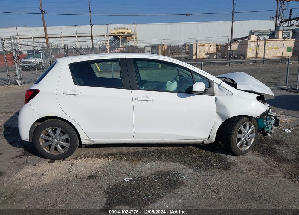2015 TOYOTA YARIS LE VIN: VNKKTUD33FA038425