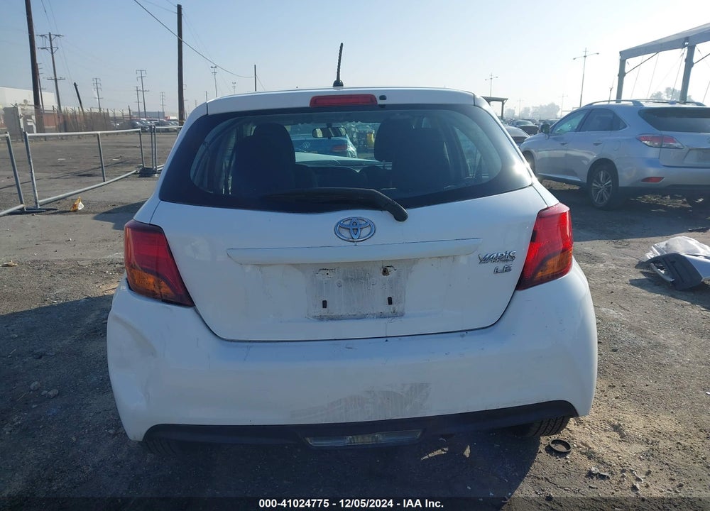 2015 TOYOTA YARIS LE VIN: VNKKTUD33FA038425