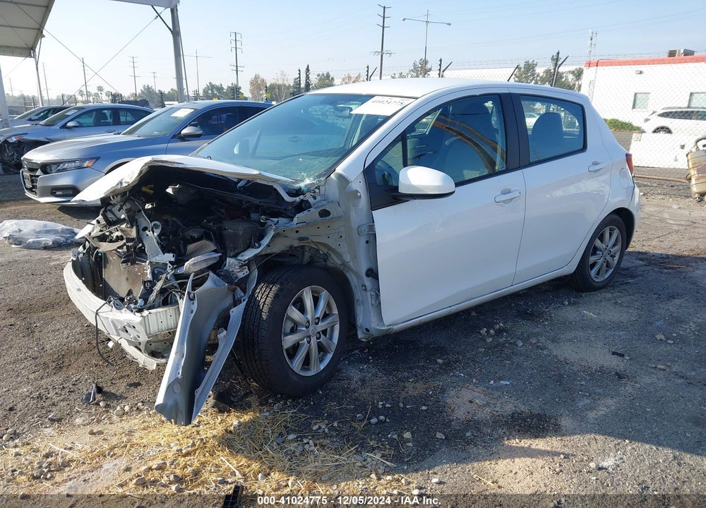 2015 TOYOTA YARIS LE VIN: VNKKTUD33FA038425