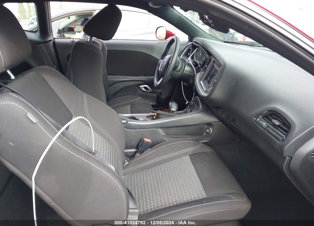 2022 DODGE CHALLENGER SXT VIN: 2C3CDZAG0NH105713