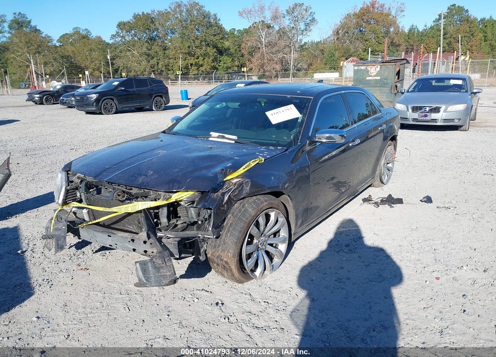 2015 CHRYSLER 300C VIN: 2C3CCAEG1FH818829