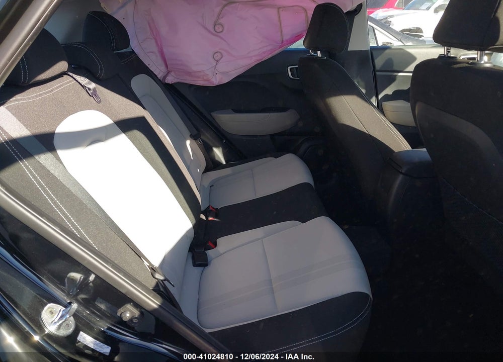 2023 HYUNDAI VENUE SEL VIN: KMHRC8A39PU211735