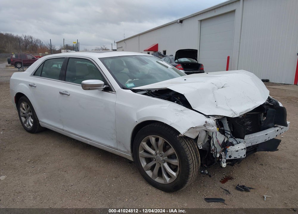 2015 CHRYSLER 300C PLATINUM AWD VIN: 2C3CCASG6FH899797
