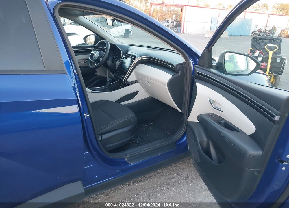 2024 HYUNDAI TUCSON SEL VIN: 5NMJBCDE7RH350423