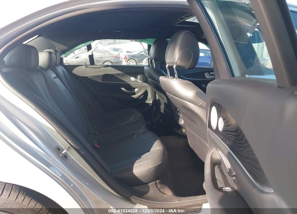 2020 MERCEDES-BENZ E 350 VIN: W1KZF8DB2LA809570