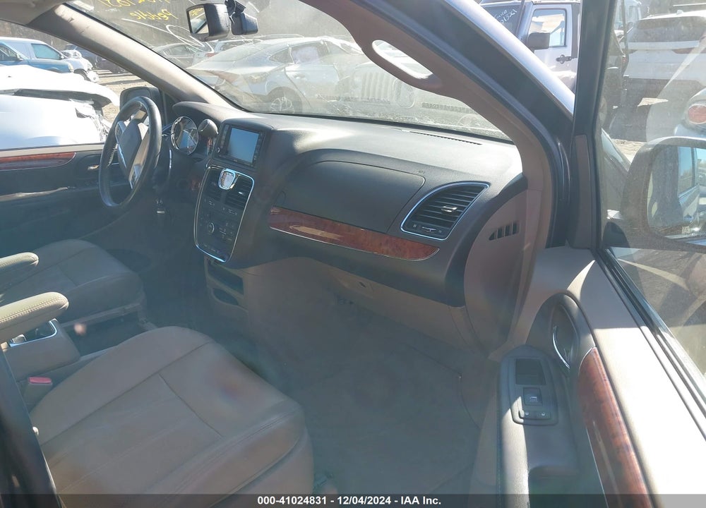 2015 CHRYSLER TOWN & COUNTRY TOURING-L VIN: 2C4RC1CG9FR520905
