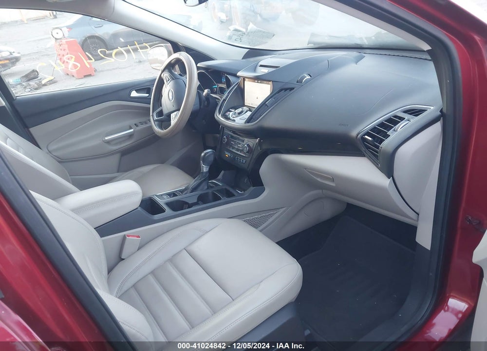 2017 FORD ESCAPE TITANIUM VIN: 1FMCU0J94HUA09895
