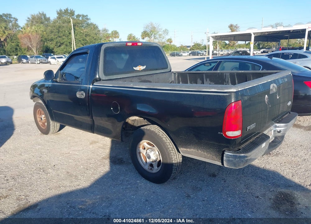 2002 FORD F-150 XL/XLT VIN: 1FTRF17292NA41039