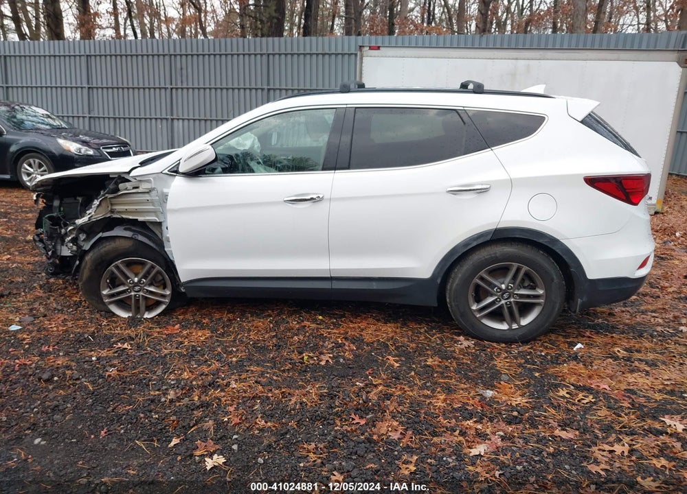 2018 HYUNDAI SANTA FE SPORT 2.4L VIN: 5NMZUDLB5JH082566