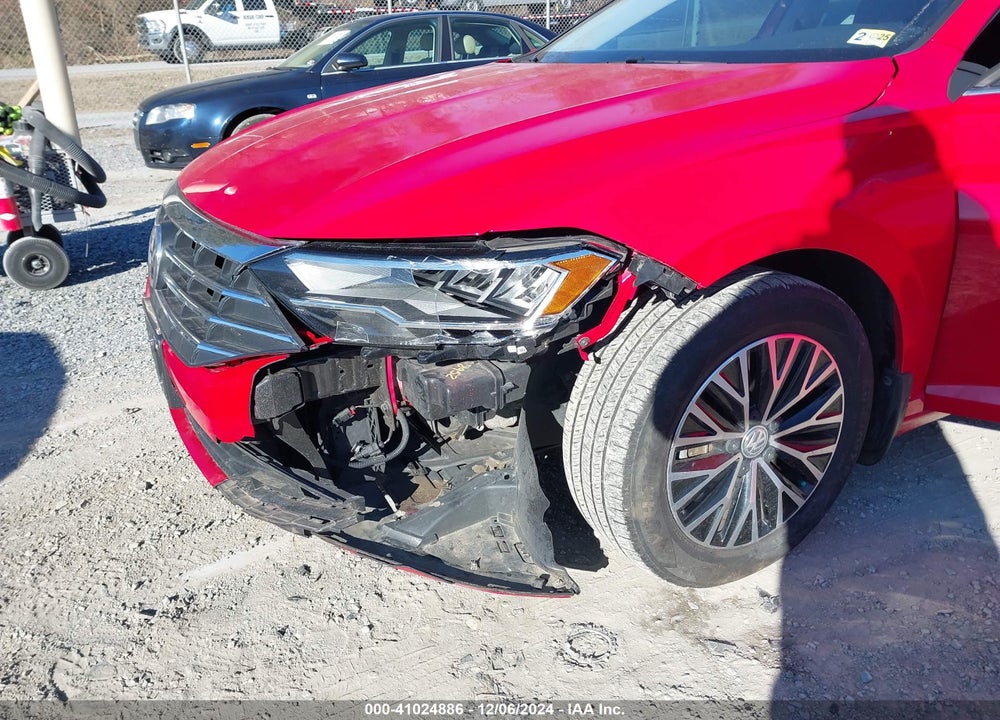 2019 VOLKSWAGEN JETTA 1.4T R-LINE/1.4T S/1.4T SE VIN: 3VWCB7BU0KM133905