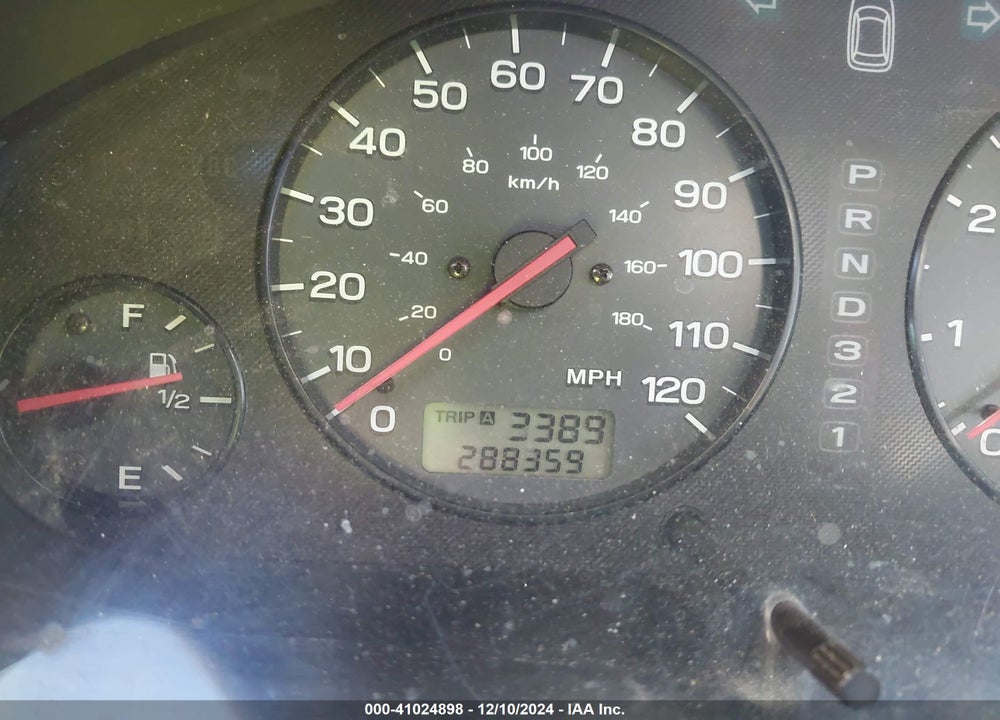 2002 SUBARU OUTBACK H6-3.0 L.L. BEAN EDITION VIN: 4S3BH806X27621678
