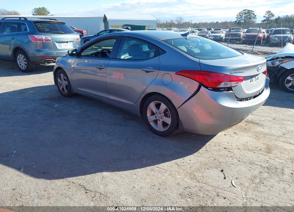 2013 HYUNDAI ELANTRA GLS VIN: KMHDH4AEXDU924032