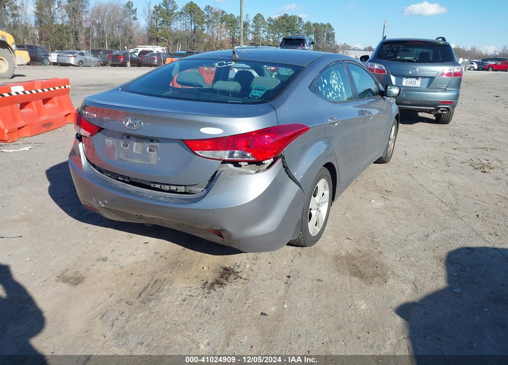 2013 HYUNDAI ELANTRA GLS VIN: KMHDH4AEXDU924032