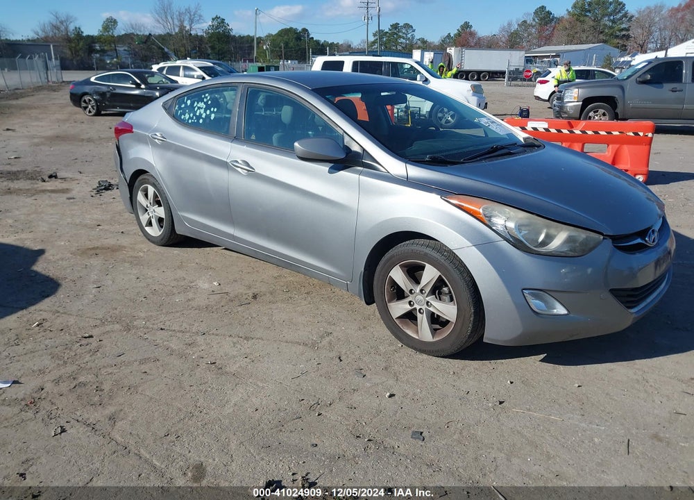 2013 HYUNDAI ELANTRA GLS VIN: KMHDH4AEXDU924032
