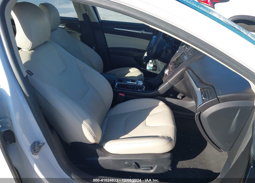 2018 FORD FUSION TITANIUM VIN: 3FA6P0D99JR131482