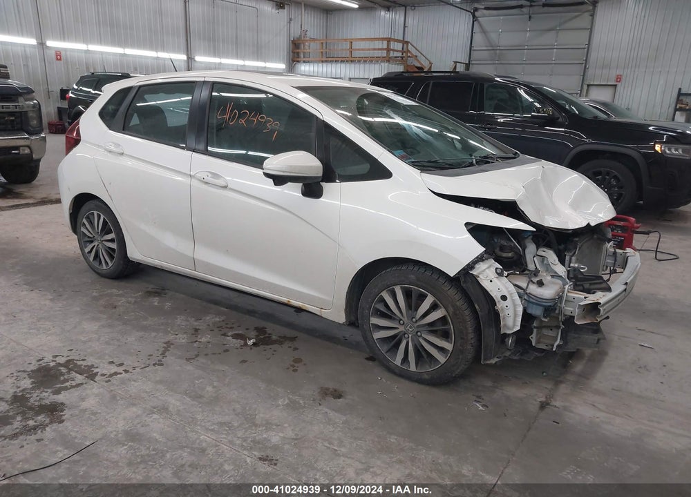 2015 HONDA FIT EX/EX-L VIN: 3HGGK5H82FM758770