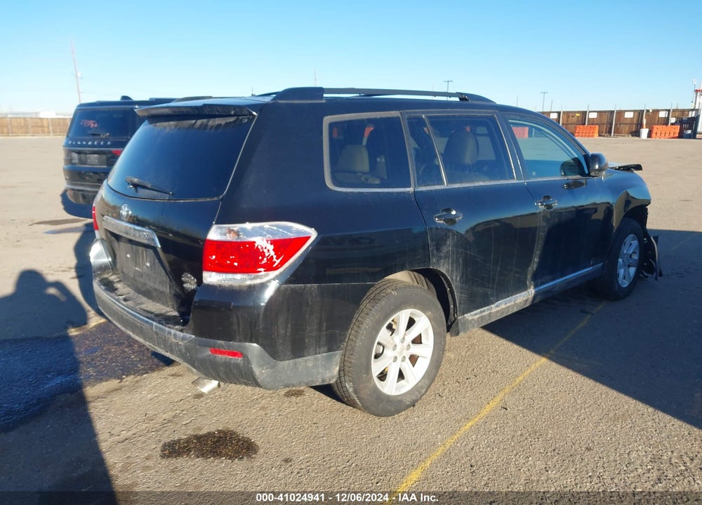 2013 TOYOTA HIGHLANDER SE V6 VIN: 5TDBK3EHXDS178312