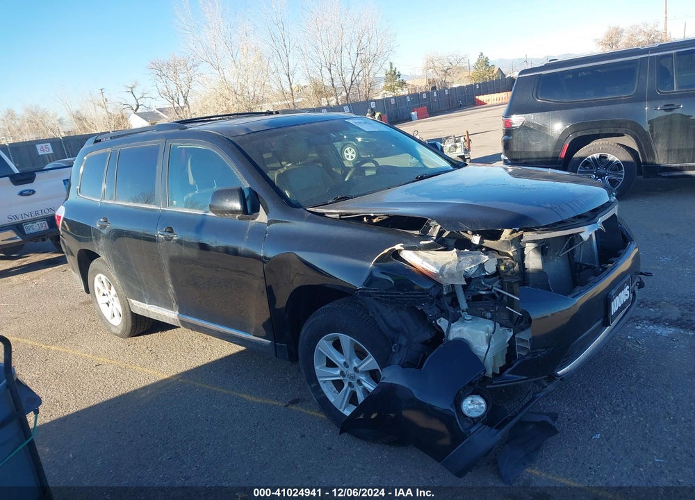 2013 TOYOTA HIGHLANDER SE V6 VIN: 5TDBK3EHXDS178312