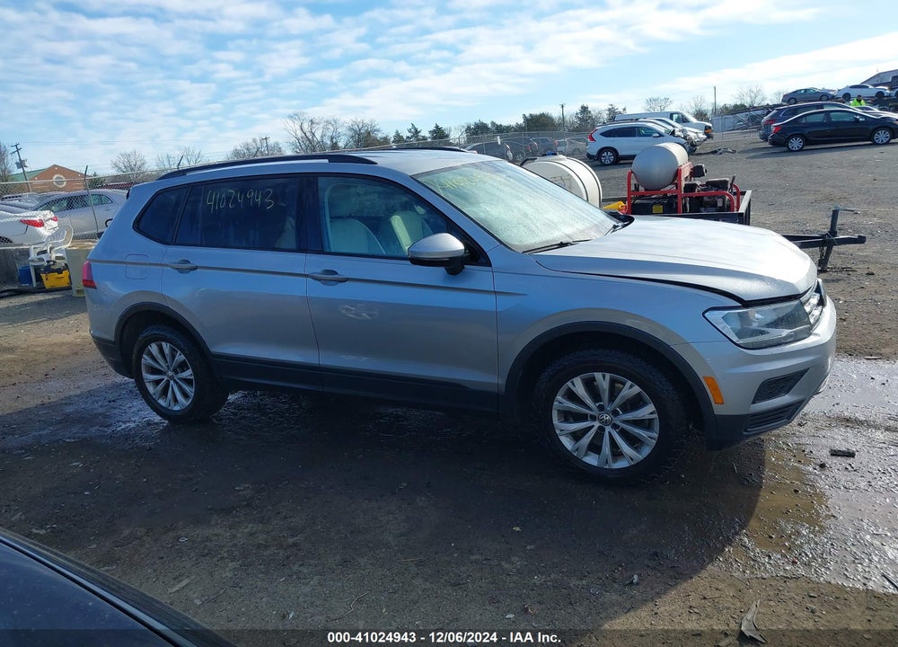 2019 VOLKSWAGEN TIGUAN 2.0T S VIN: 3VV0B7AX3KM180008