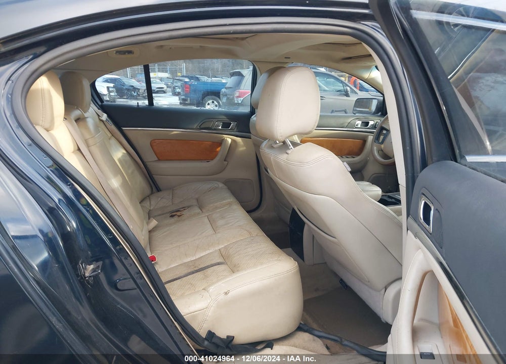 2009 LINCOLN MKS VIN: 1LNHM94R79G630232