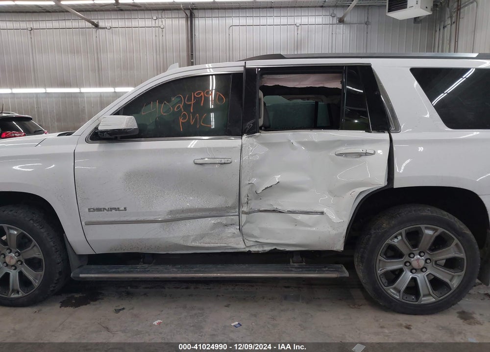 2018 GMC YUKON DENALI VIN: 1GKS2CKJ7JR207013