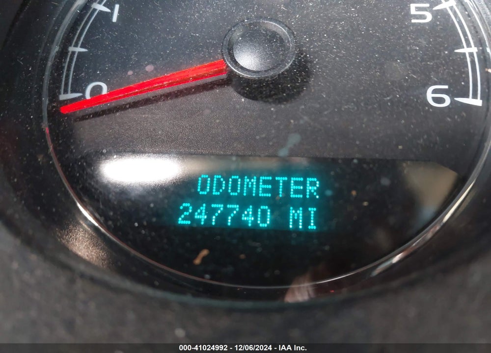 2010 CHEVROLET SILVERADO 1500 LTZ VIN: 1GCSKTE32AZ127076