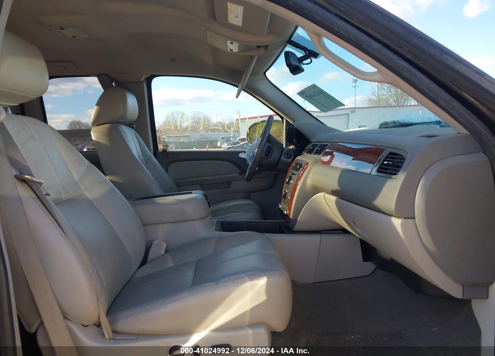 2010 CHEVROLET SILVERADO 1500 LTZ VIN: 1GCSKTE32AZ127076