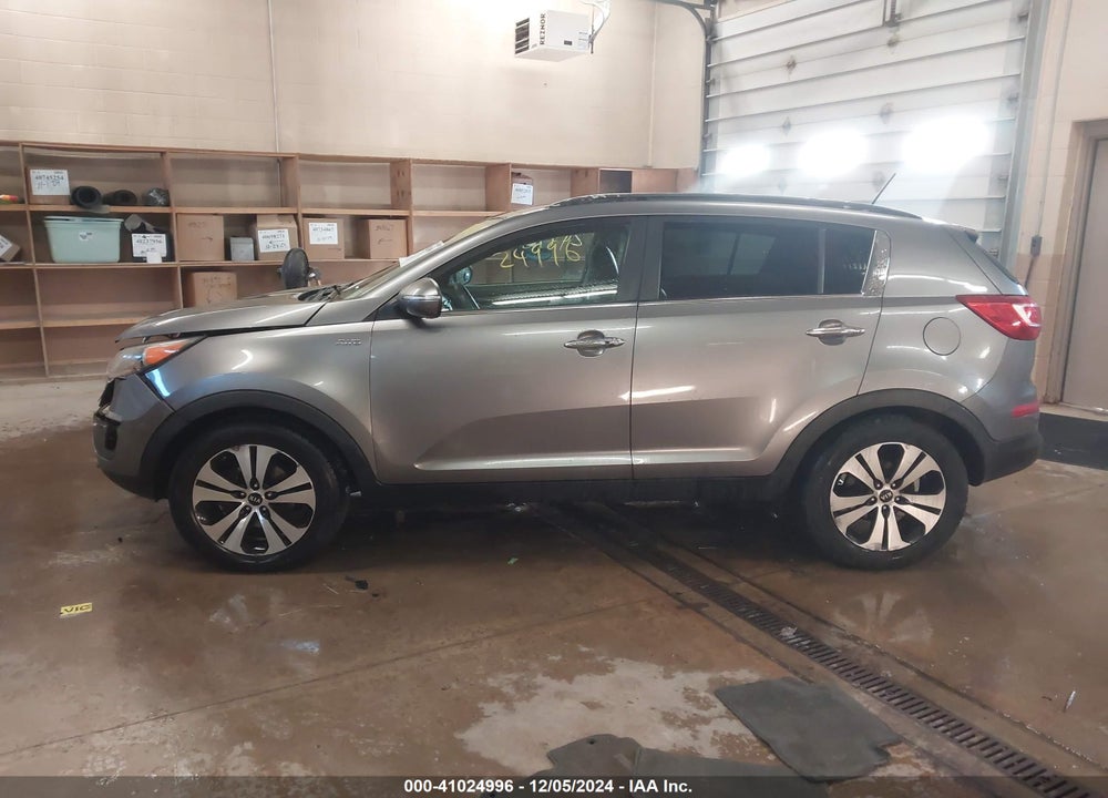 2011 KIA SPORTAGE EX VIN: KNDPCCA20B7038037