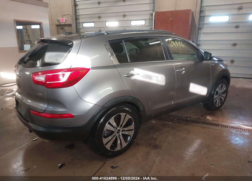 2011 KIA SPORTAGE EX VIN: KNDPCCA20B7038037