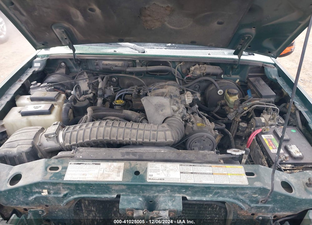 1999 FORD RANGER XLT VIN: 1FTZR15X2XTA94528