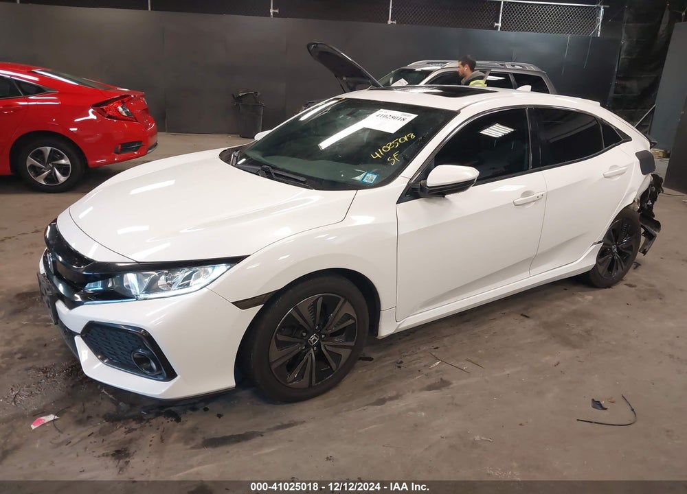 2017 HONDA CIVIC EX VIN: SHHFK7H5XHU414458