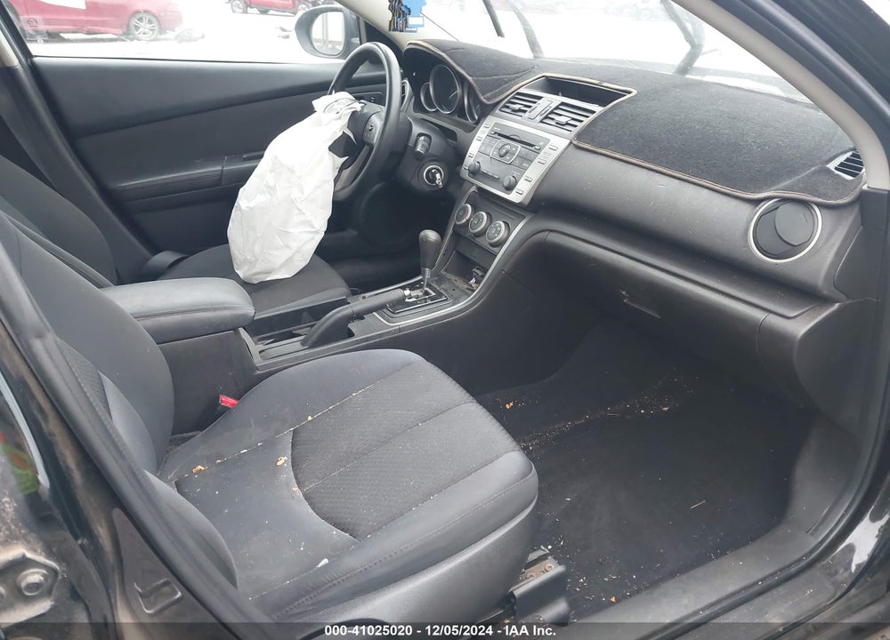 2011 MAZDA MAZDA6 VIN: 1YVHZ8BH5B5M10139