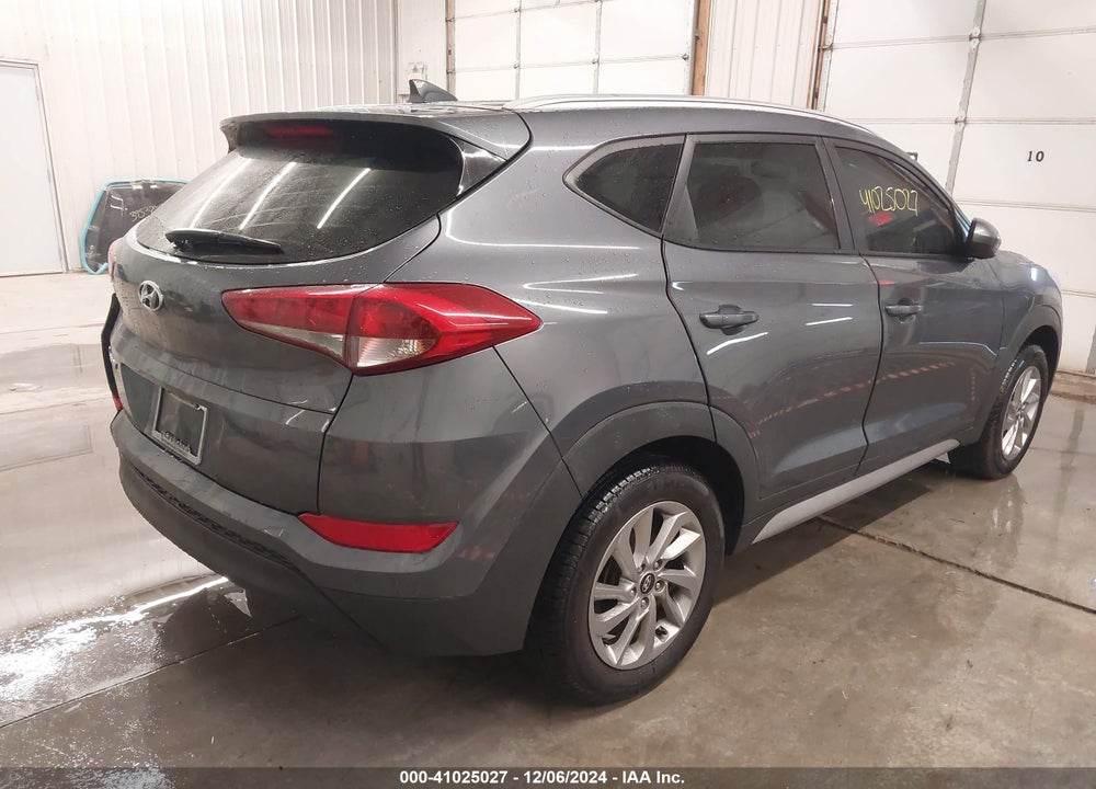 2018 HYUNDAI TUCSON SEL VIN: KM8J33A41JU599141