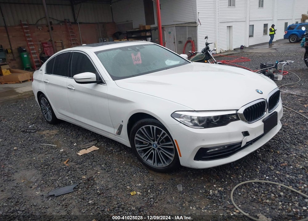 2018 BMW 530E IPERFORMANCE VIN: WBAJA9C59JB253544