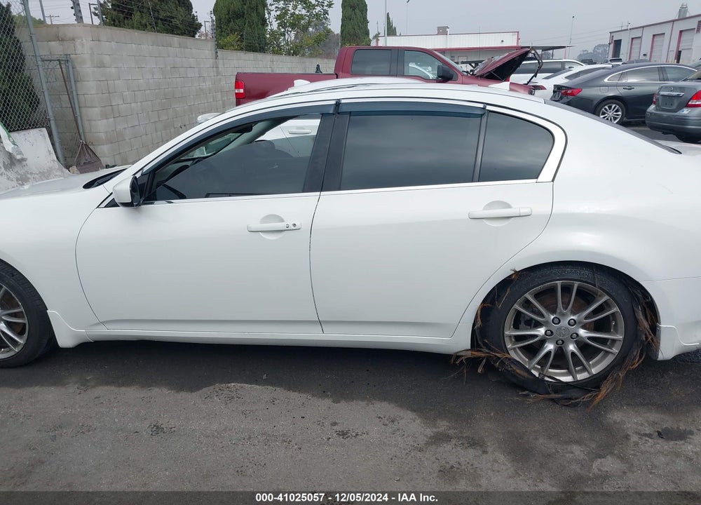 2013 INFINITI G37 JOURNEY VIN: JN1CV6AP3DM710301