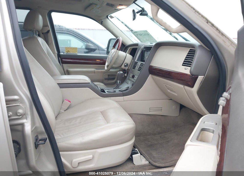 2004 LINCOLN AVIATOR VIN: 5LMEU88H84ZJ16110