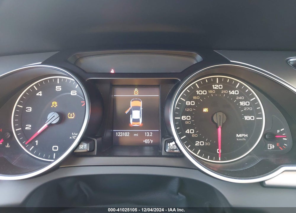2009 AUDI A5 3.2L VIN: WAUDK78T49A022655