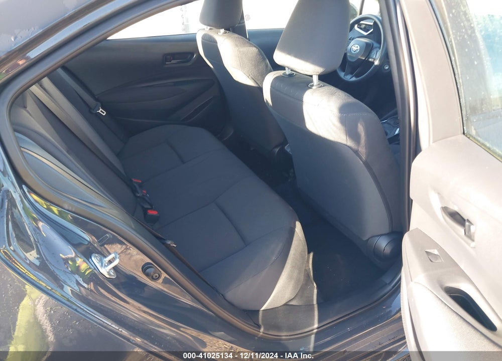 2024 TOYOTA COROLLA LE VIN: 5YFB4MDE1RP172194