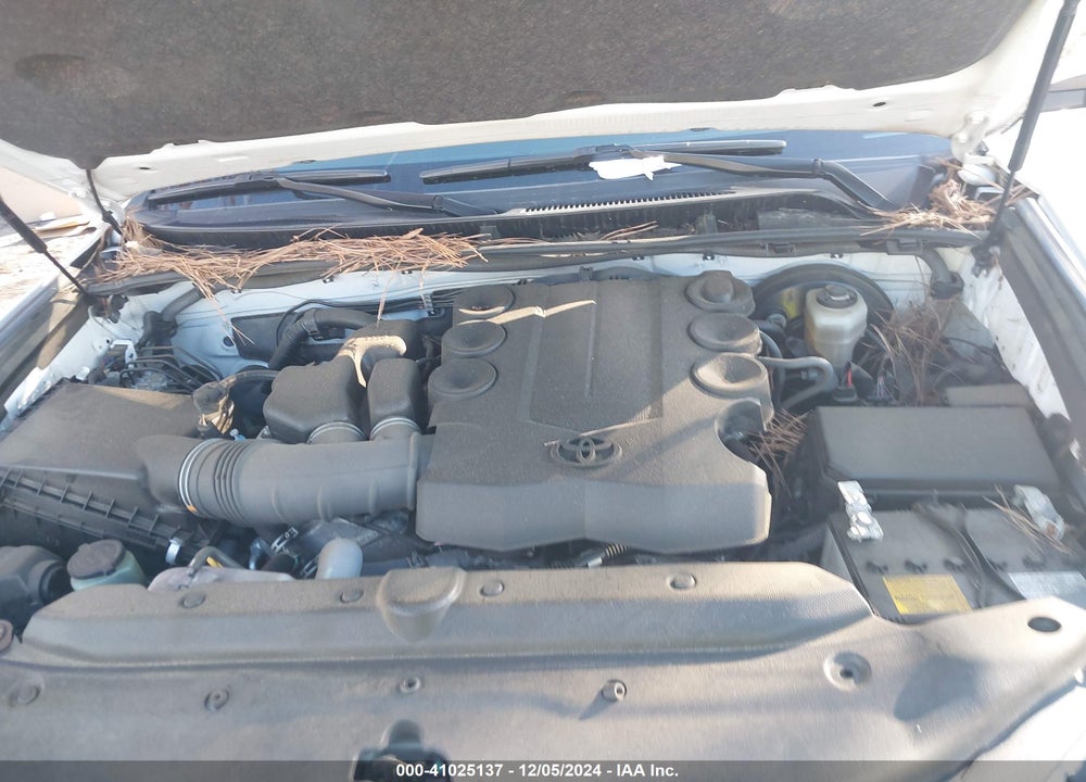 2019 TOYOTA 4RUNNER SR5 VIN: JTEZU5JR9K5200219