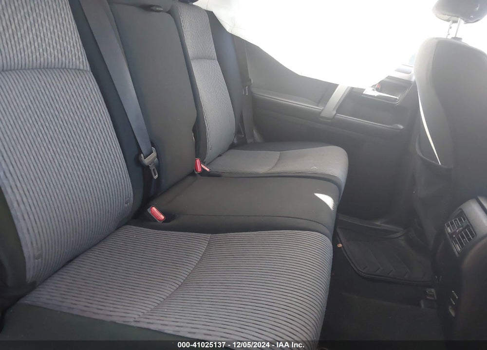 2019 TOYOTA 4RUNNER SR5 VIN: JTEZU5JR9K5200219