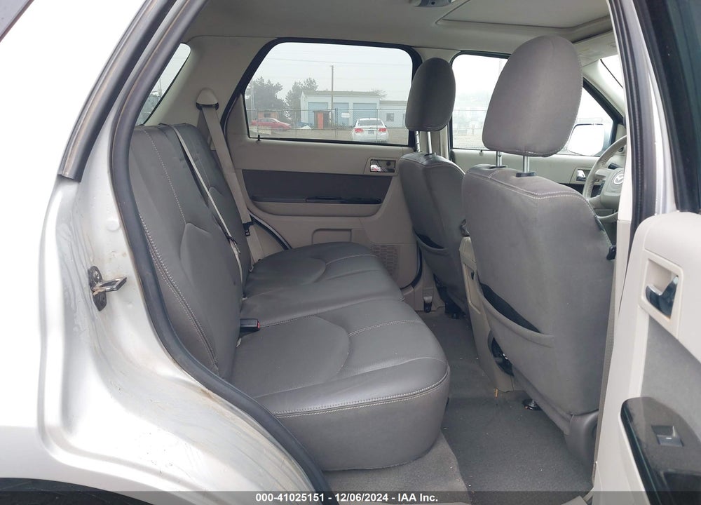 2009 MAZDA TRIBUTE HYBRID GRAND TOURING VIN: 4F2CZ59319KM02348