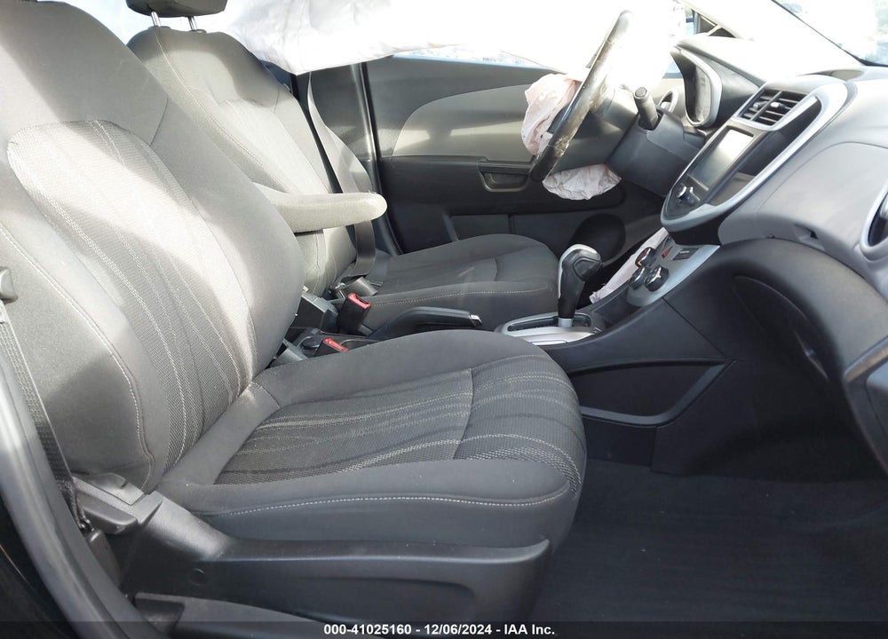 2017 CHEVROLET SONIC LT AUTO VIN: 1G1JD5SH3H4165899