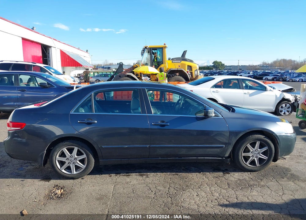 2004 HONDA ACCORD 3.0 EX VIN: 1HGCM66874A058030