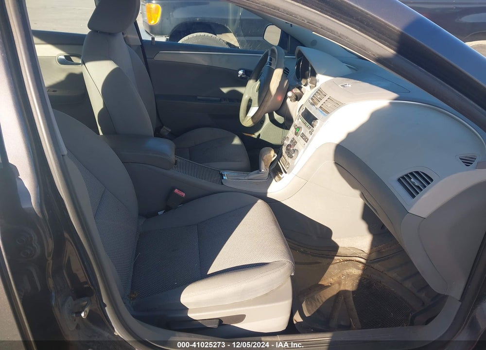 2011 CHEVROLET MALIBU LS VIN: 1G1ZB5E18BF175055