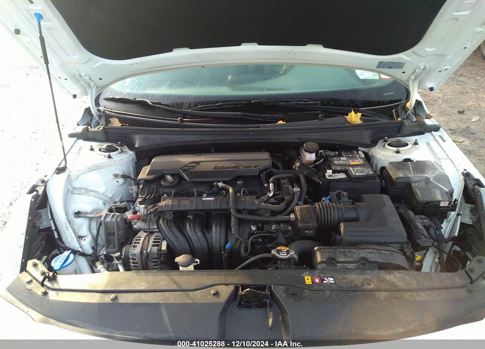2022 HYUNDAI ELANTRA SEL VIN: 5NPLM4AG0NH063856