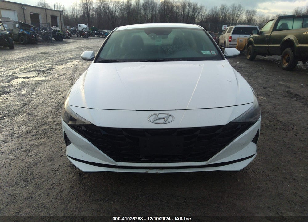 2022 HYUNDAI ELANTRA SEL VIN: 5NPLM4AG0NH063856