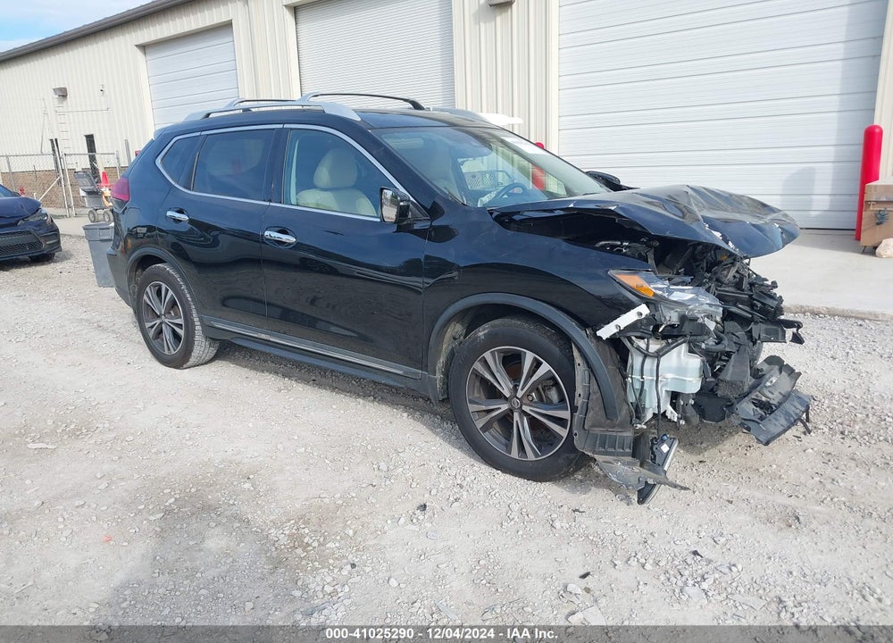 2017 NISSAN ROGUE SL VIN: 5N1AT2MT8HC761571