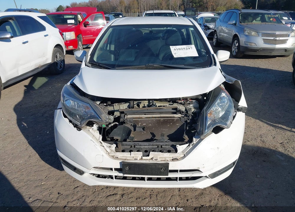 2018 NISSAN VERSA NOTE SV VIN: 3N1CE2CP3JL352368