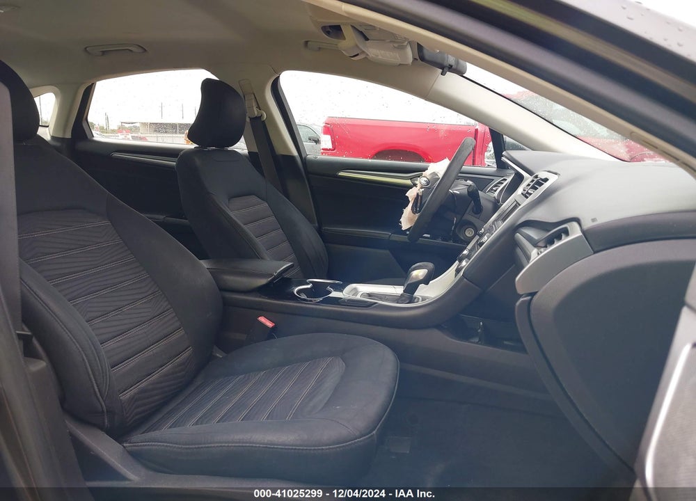2016 FORD FUSION SE VIN: 3FA6P0H70GR129444