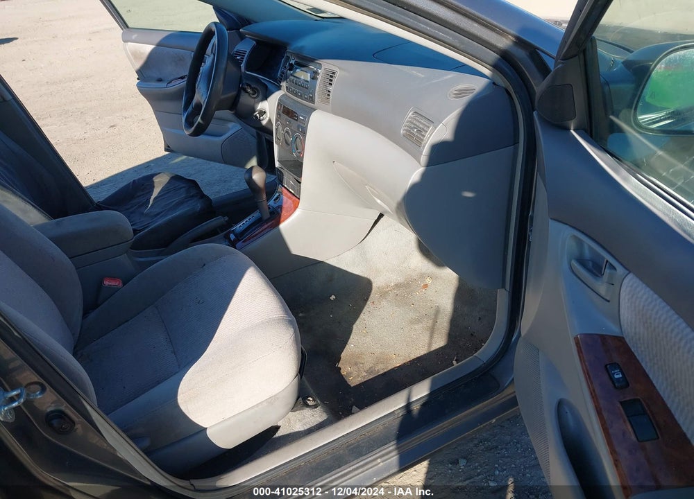 2006 TOYOTA COROLLA LE VIN: 2T1BR32E06C686340